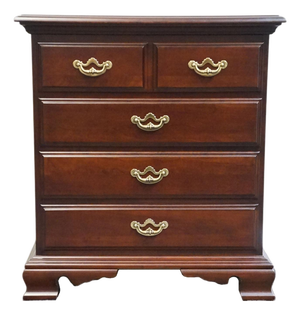 Thomasville Furniture Collector's Cherry Traditional Style 28" Four Drawer Nightstand 10111-818