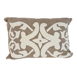 Natural Linen Appliqué Lumbar Pillow – European Style Decorative Accent Cushion For Sale
