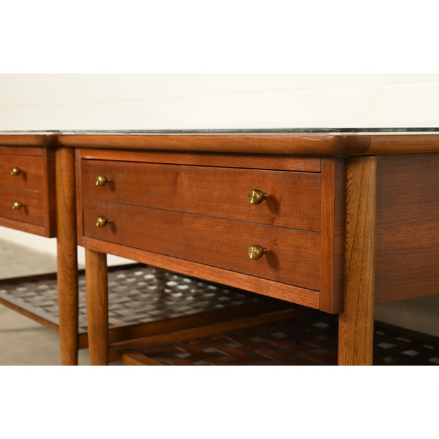 1960s Paul McCobb Style Mid-Century Modern Walnut and Woven Shelf End Tables by Lane, Circa 1960s For Sale - Image 5 of 15