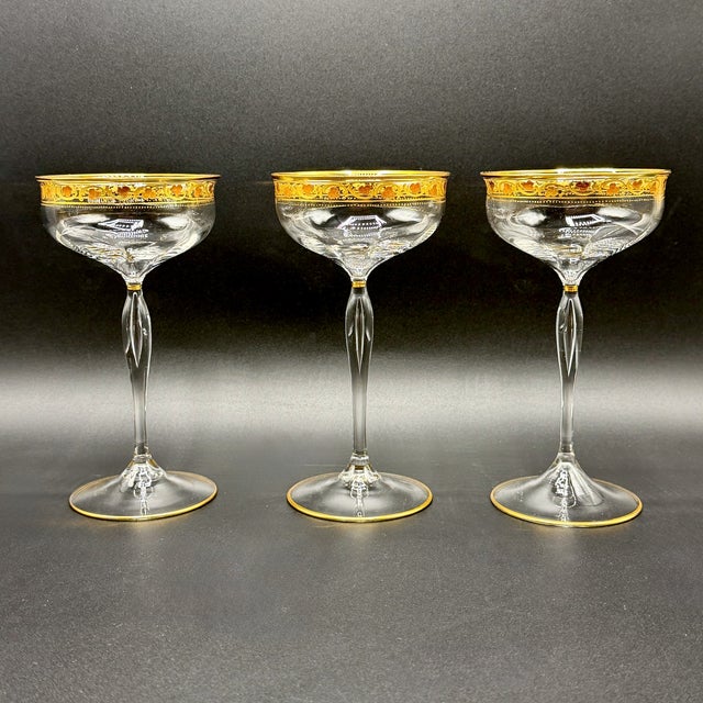 French Belle Époque Hand-Blown and Hand-Gilded Glass Champagne Coupes, Wine, Port and Liqueur Glasses, 1900s, Set of 18 For Sale - Image 10 of 18