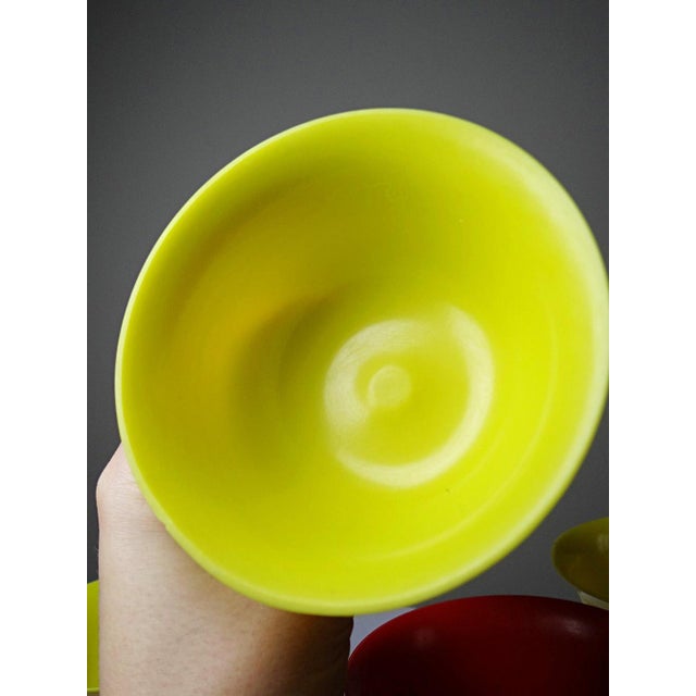 Vintage Art Deco Dessert Bowls from Nudawn & Catalin, Canada, 1930s, Set of 4 For Sale - Image 6 of 10