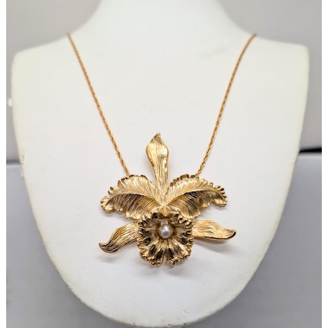 Metal Vintage 1964 Signed Napier Goldtone & Faux-Pearl Orchid Pendant Necklace For Sale - Image 7 of 11