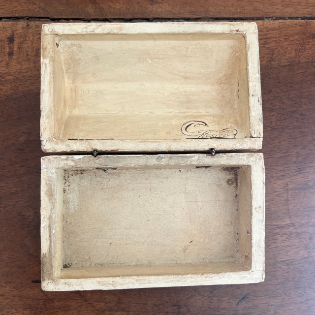 1930s Vintage Artist Signed Salvador Corona Mexican Folk Art Box For Sale - Image 5 of 5