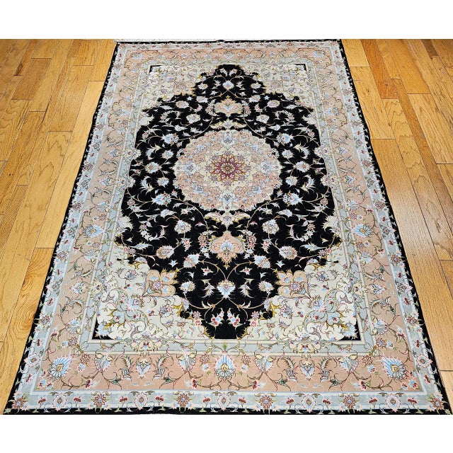 Fine Tabriz Rug, Hand-Knotted Wool & Silk, Floral Pattern, Black & Ivory, 7x10 For Sale - Image 10 of 18
