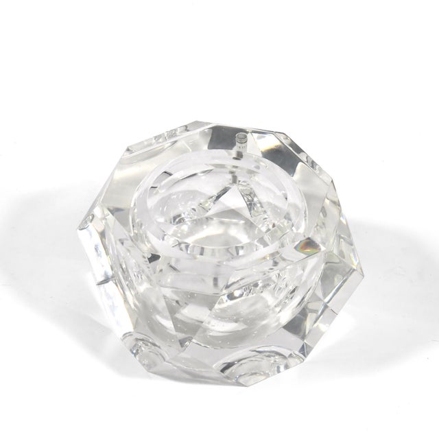 This large, impressive lucite ice bucket by Carole Stupell has a beautifully engineered lid that swivels open to expose...