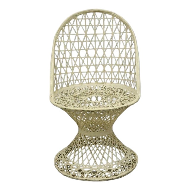 Vintage Russell Woodard Style Mid Century Modern Woven Spun Fiberglass Side Chair For Sale