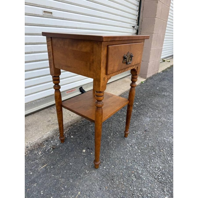 Wood Vintage Ethan Allen Heirloom Nutmeg Maple Wood Side Table For Sale - Image 7 of 15