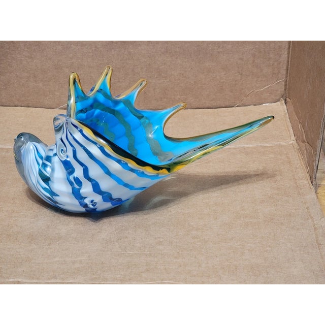 Mid-Century Modern Vintage MCM Murano Style Hand Blown Italy Glass Conch Shell Figurine For Sale - Image 3 of 7