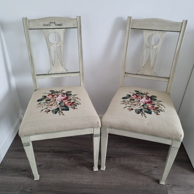 1950s 1950s Shabby Chic Upholstered Chairs With Floral Needlepoint – Set of 2 For Sale - Image 5 of 9