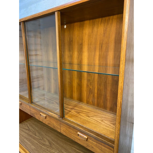 1960s Mid-Century Modern Keller Walnut Hutch / China Cabinet For Sale - Image 11 of 11