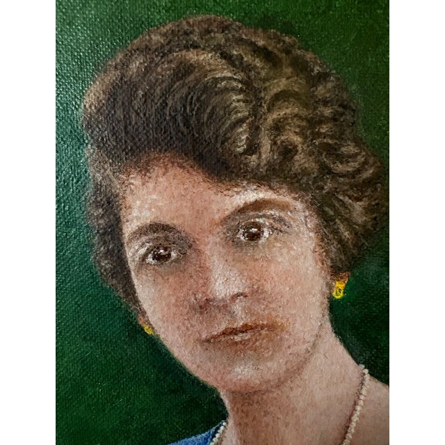 Realism 1968 Signed 9x12 Portrait Painting of Woman – Oil on Canvas Board (Luigi Altobelli) For Sale - Image 3 of 10