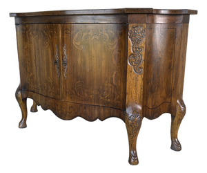 Heritage Henredon Louie XV Style French Country Hoof Foot Console Cabinet