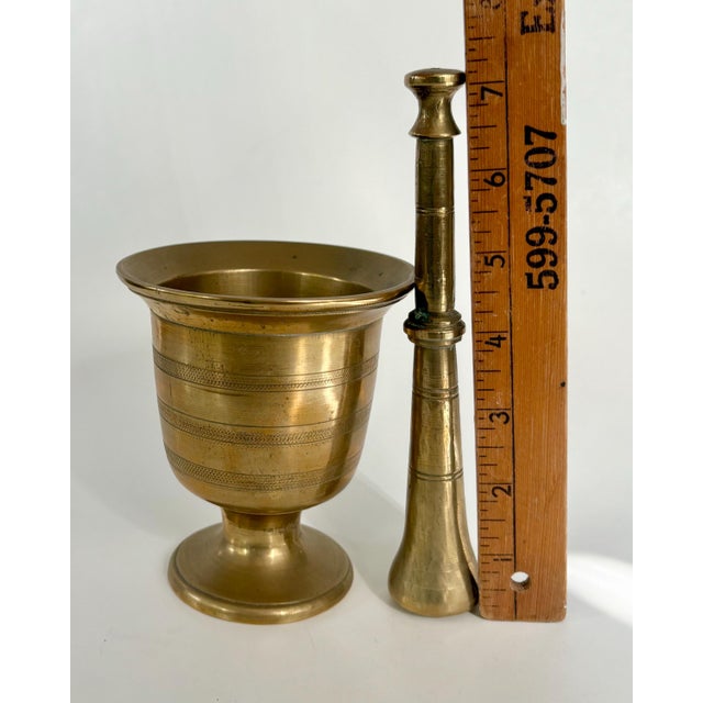 Vintage Brass Pestle & Mortar Set – Large Antique Apothecary, Pharmacy For Sale - Image 9 of 9