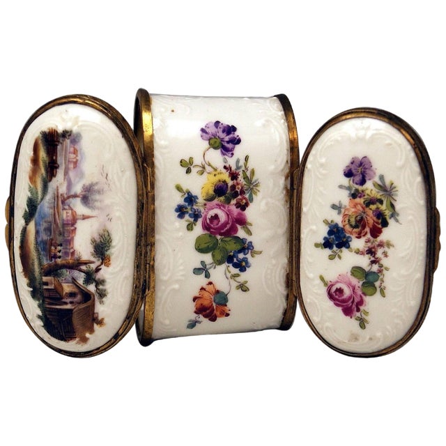 Painted Dual Lidded Rococo Box from Meissen, 1750 For Sale
