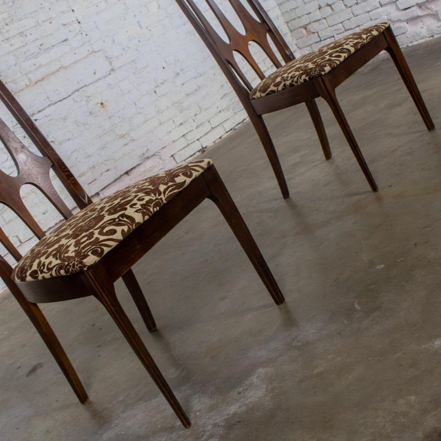 1962-1970 Mid Century Modern Broyhill Brasilia Walnut Dining or Side Chairs a Pair For Sale - Image 14 of 17