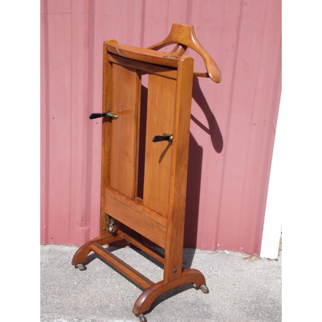 1950s Vintage Mid Century Italian Fratelli Reguitti Gentlemen's Valet Trouser Press For Sale - Image 5 of 13