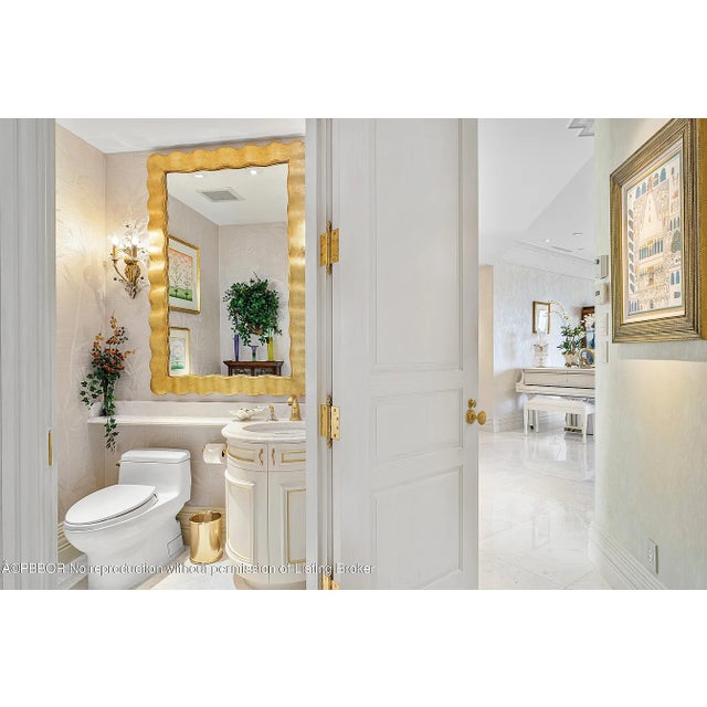Early 20th Century Banci Gilt & Silvered Bronze Sconces, Italian With Rock Crystal Floral Motif Design -Pair For Sale - Image 18 of 18