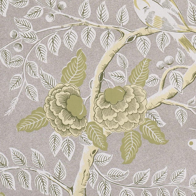 American SAMPLE - Schumacher Tole Bird Wallpaper In Spring For Sale - Image 3 of 5