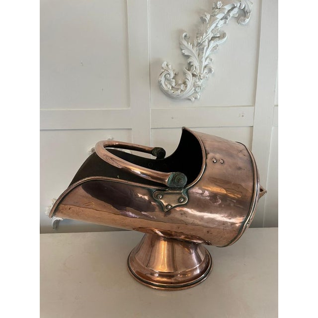George III Copper Helmet Coal Scuttle, 1800s For Sale - Image 6 of 10