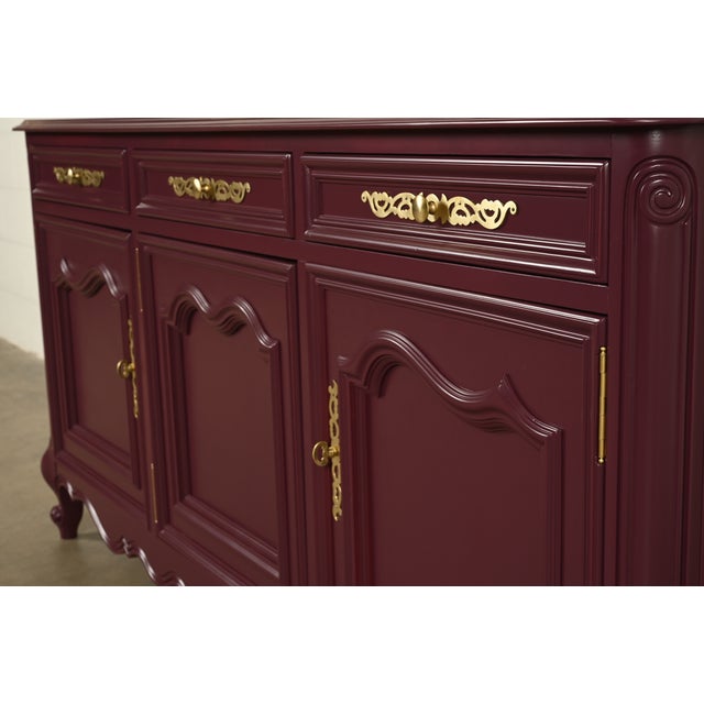 Baker Funiture Style French Provincial Louis XV Burgundy Lacquered Sideboard Credenza, Newly Refinished For Sale - Image 12 of 18