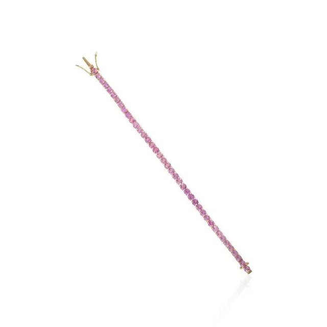 Brilliant 14.83 CTW Pink Sapphire Tennis Bracelet in 14k Yellow Gold For Sale In New York - Image 6 of 11
