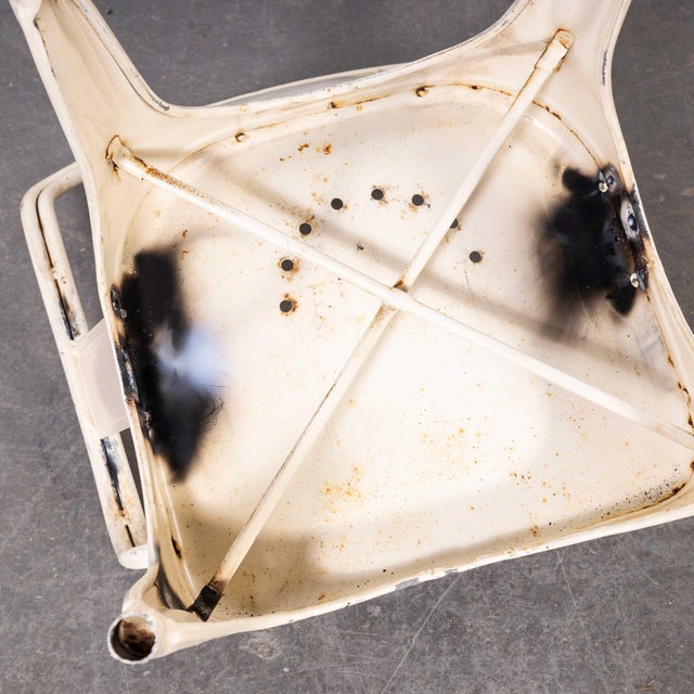 French Model C Armchairs Tolix Dining Chairs attributed to Tolix, 1950s, Set of 5 For Sale - Image 10 of 11