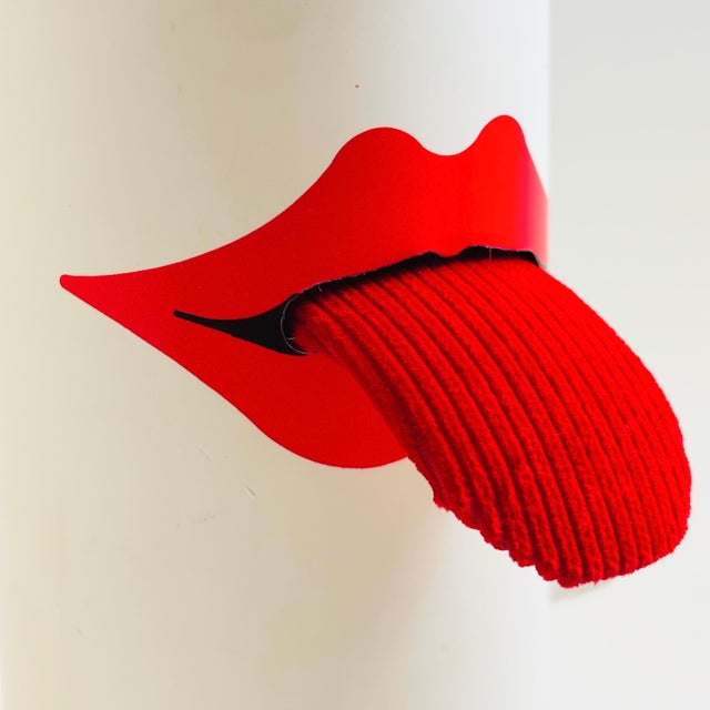 Red 1970s Pop Art One Letter Licker For Sale - Image 8 of 15