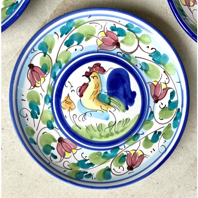 1990s Circa 1999 Vietri “Galletto” Collection Hand Painted Ceramic Dessert Plates, Italy – Set of 4 For Sale - Image 5 of 18