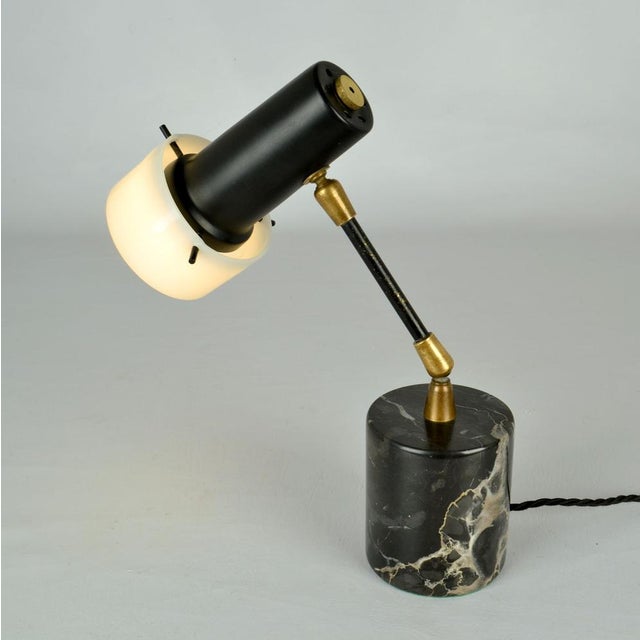 Gino Sarfatti Table Lamp on Black Marble Base attributed to Gino Sarfatti for Arteluce, 1950s For Sale - Image 4 of 11