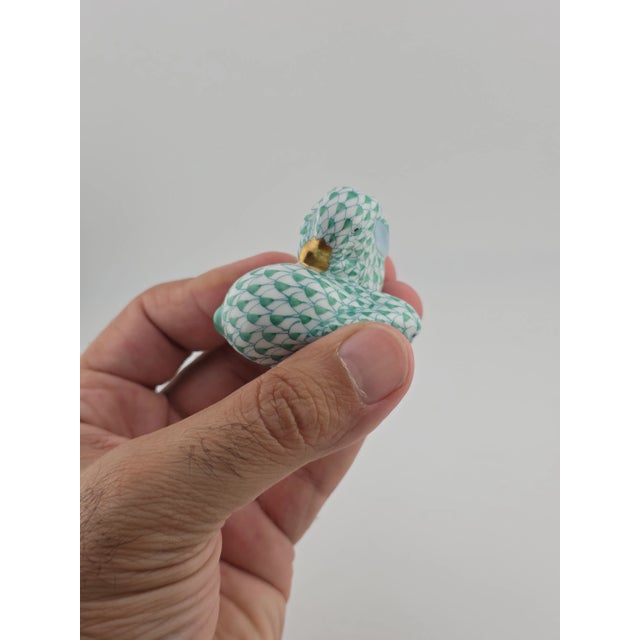 Rare Vintage Hungary Herend Pair Snuggling Bunny Rabbits Green Fishnet Figurine For Sale - Image 13 of 15