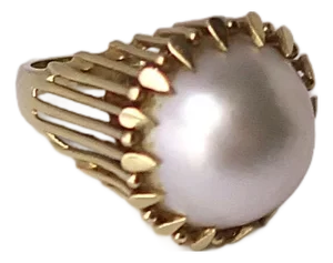 1970s Pearl and Gold Cocktail Ring