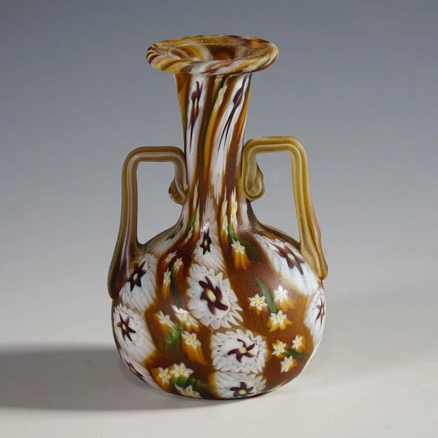 Mid-Century Modern Fratelli Toso Millefiori Murrine Vase in Brown and White, Murano Early 20th Century For Sale - Image 3 of 6