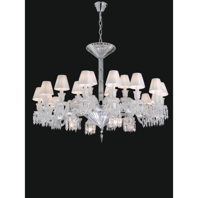 Contemporary Collection Regina Chandelier in Metal and Crystal by Jago For Sale - Image 3 of 9