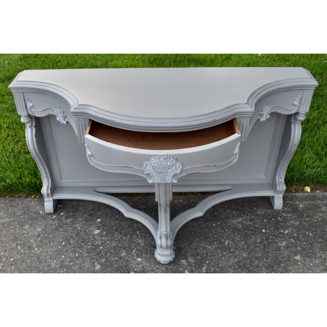 Antique Walnut Carved Hollywood Regency Style Console Table Painted Gray/Distres For Sale - Image 12 of 15