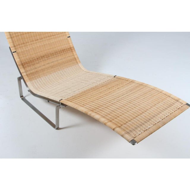 Fritz Hansen PK 24 Chaise Lounge with Wicker Seat by Poul Kjærholm for Fritz Hanse, 2021 For Sale - Image 4 of 13