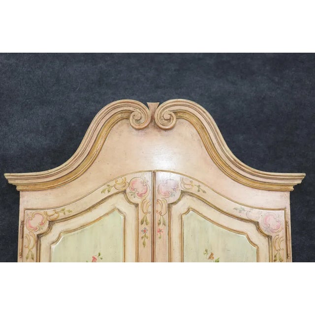 Beige 1940s Italian Venetian Secretary Desk – Hand-Painted Floral Decor, Distressed Finish For Sale - Image 8 of 10