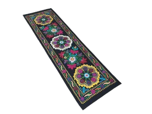 Carving Design Velvet Suzani Table Runner