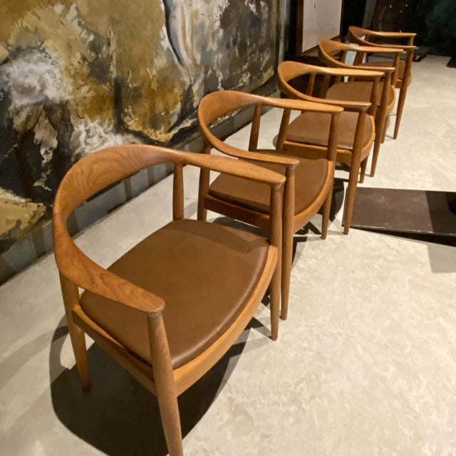 'The Chair' Designed by Hans Wegner for Johannes Hansen, Denmark For Sale - Image 10 of 10