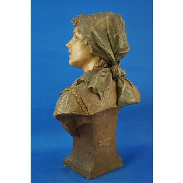 Art Nouveau Bust Sculpture of Peasant Woman in Terracotta from Friedrich Goldscheider, Austria, 1800s For Sale - Image 5 of 18