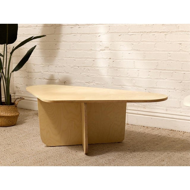 Postmodern Style Sculptural Blonde Wood Coffee Table For Sale In Los Angeles - Image 6 of 8