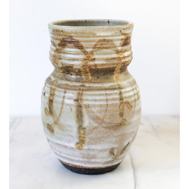 Late 20th Century Vintage Beige and Brown Studio Art Pottery Vase For Sale - Image 5 of 8