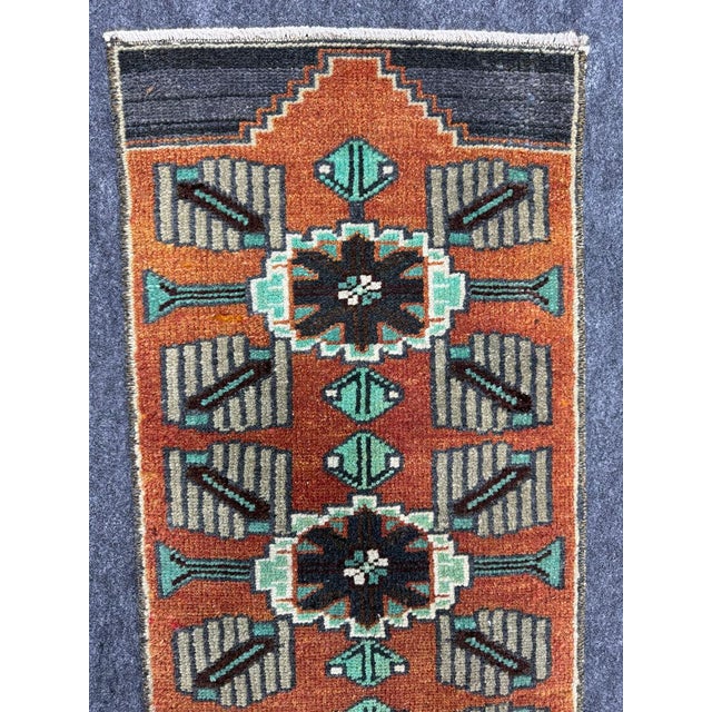Turkish Yastik Rug 1'3" x 2'10" For Sale - Image 4 of 5