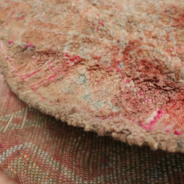 1980s Mid-Century Modern 7x10 Ft Vintage Moroccan Rug For Sale - Image 5 of 9