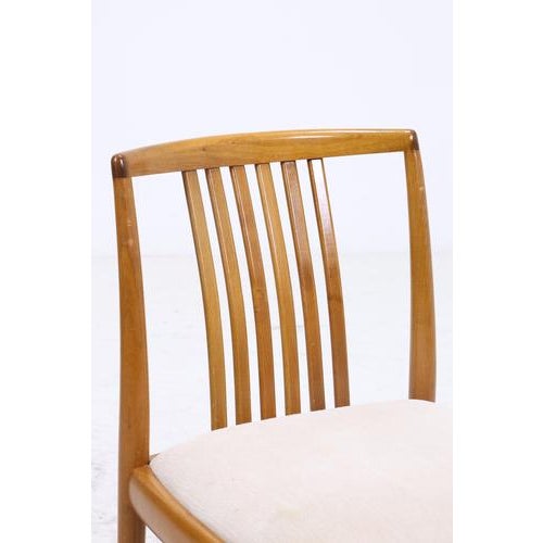 Mid-Century Dining Chairs, Set of 3 For Sale - Image 4 of 10