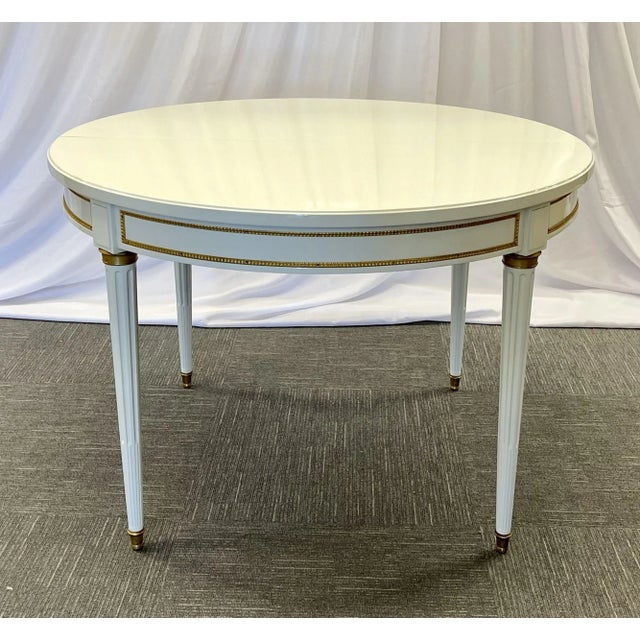 Hollywood Regency Louis XVI Style Dining Table, White Lacquer, Bronze, Jansen Style For Sale - Image 13 of 13