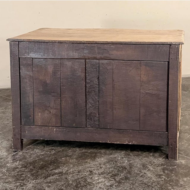 18th Century French Louis XV Period Stripped Oak Commode For Sale - Image 18 of 18