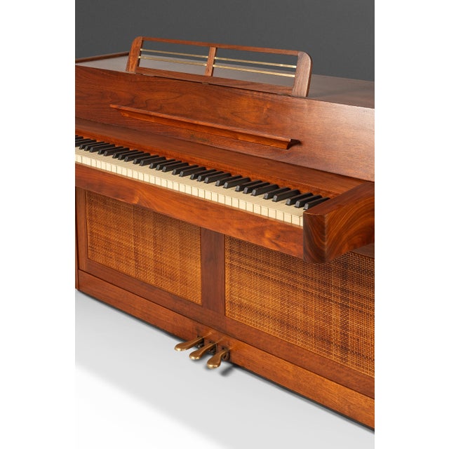 Rare Early Mid Century Modern Baldwin Acrosonic Piano in Walnut, Brass & Caning #759945, Usa, C. 1960s For Sale - Image 16 of 18