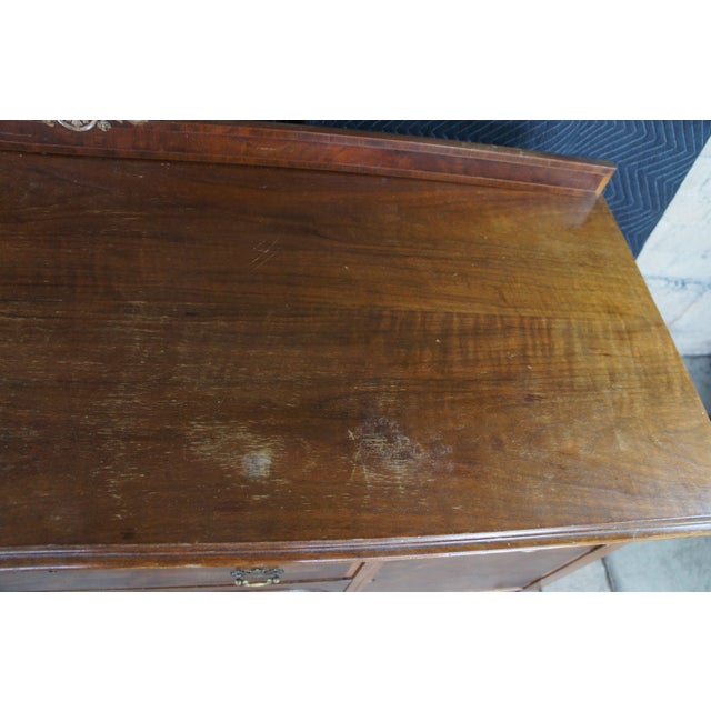 Antique French Country Queen Anne Style Mahogany Burl Buffet Sideboard Server For Sale - Image 4 of 18