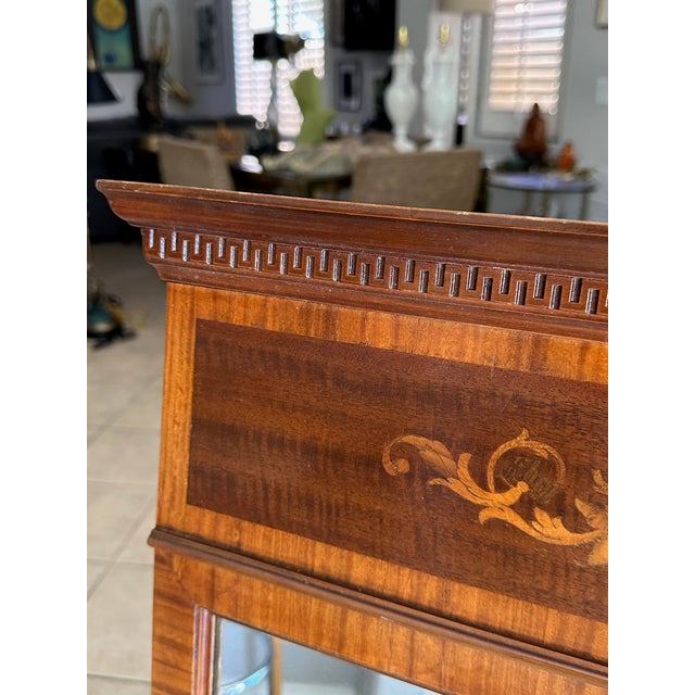 Rectangle Federal or Empire-Style Satinwood Marquetry Wall Mirror For Sale - Image 12 of 16