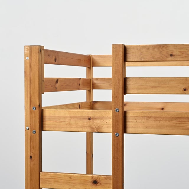Mid-Century Modern Pine Bunk Beds, Les Adrets Residence, Les Arcs, 1970 For Sale - Image 3 of 15